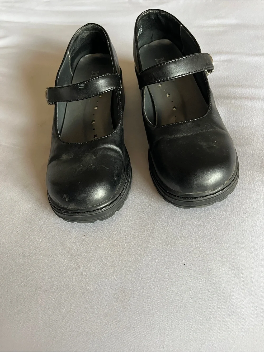Mudd Essie Black Chunky Heel Mary Jane Shoes Size 4M